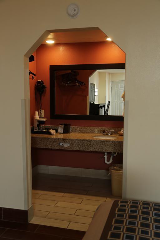 Budget Inn - Washington ภายนอก รูปภาพ