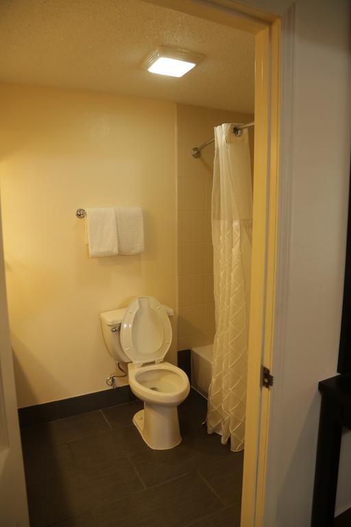Budget Inn - Washington ภายนอก รูปภาพ